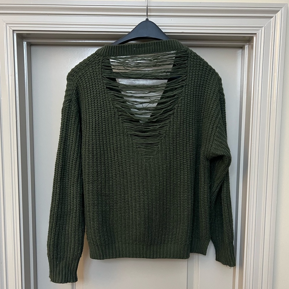 Distressed Sweater - Picture 5 of 6